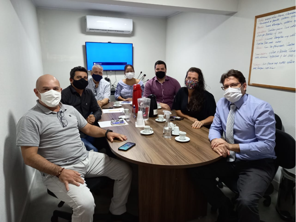 Fortalecimento do setor moveleiro é tema de reunião em Cariacica