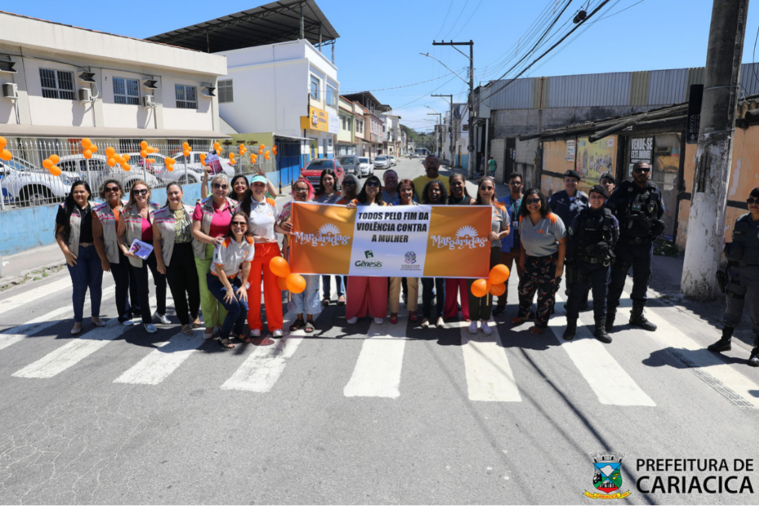 Ação pelo fim da violência contra mulher é realizada em ruas de Cariacica