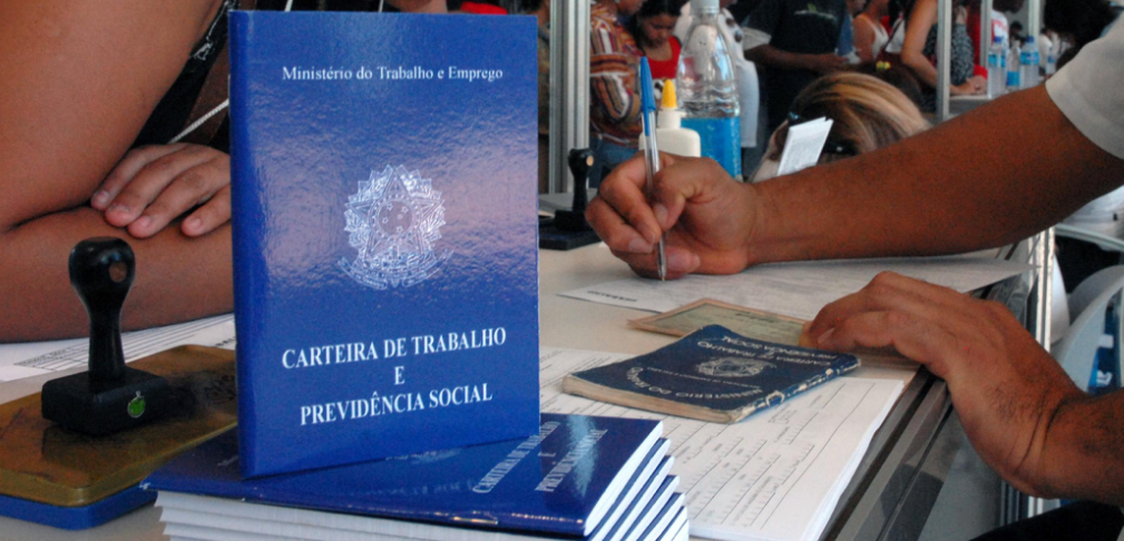 Agência do Trabalhador de Cariacica está com 1.021 vagas de emprego