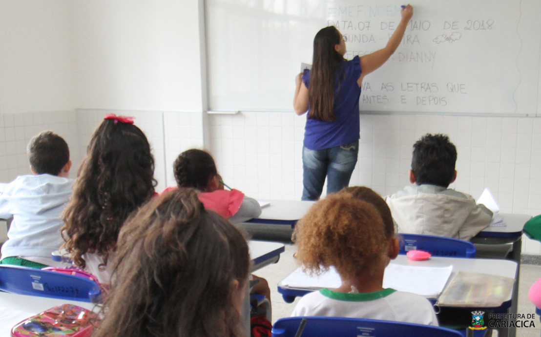 Educação divulga resultado parcial da seleção temporária de professores: acompanhe o processo aqui 