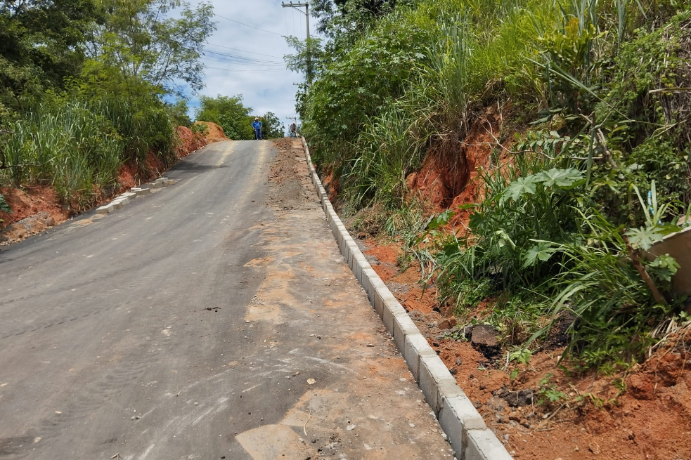 Ruas do bairro Vila Prudêncio recebem obras de drenagem e pavimentação