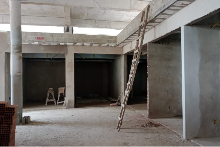 Obras de construção do Mercado Municipal entram em fase de reboco externo