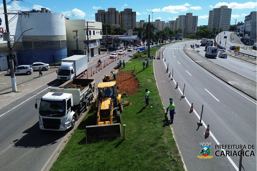 Viaduto na Avenida Mário Gurgel: semáforo é modificado para reduzir retenção de trânsito