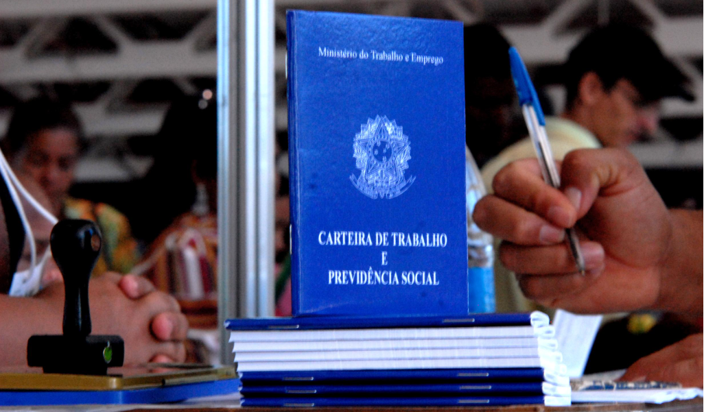 Agência do Trabalhador de Cariacica está com 815 vagas de emprego