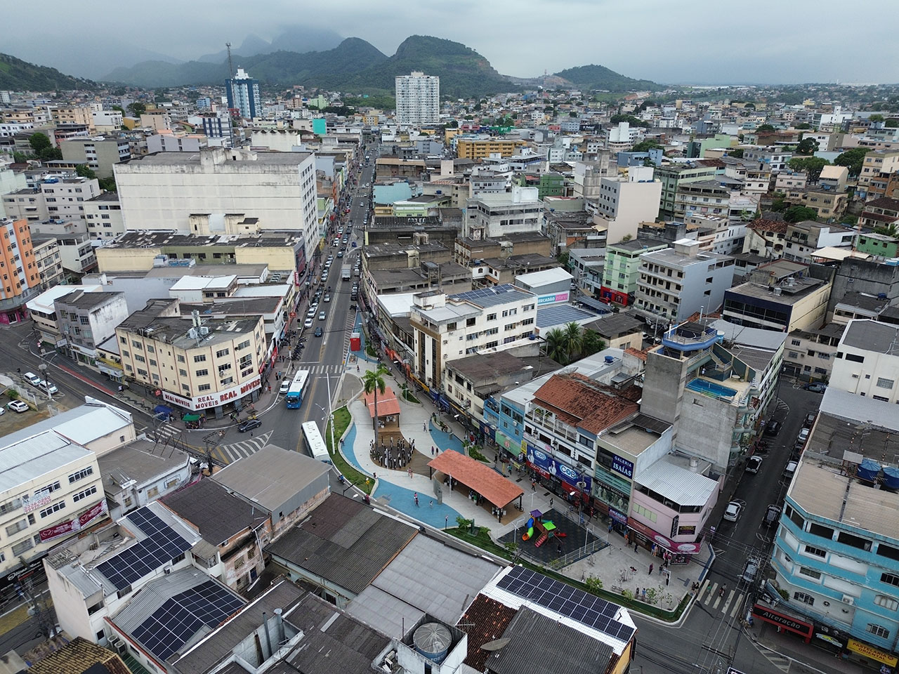 Cariacica lidera geração de empregos na Grande Vitória em 2025