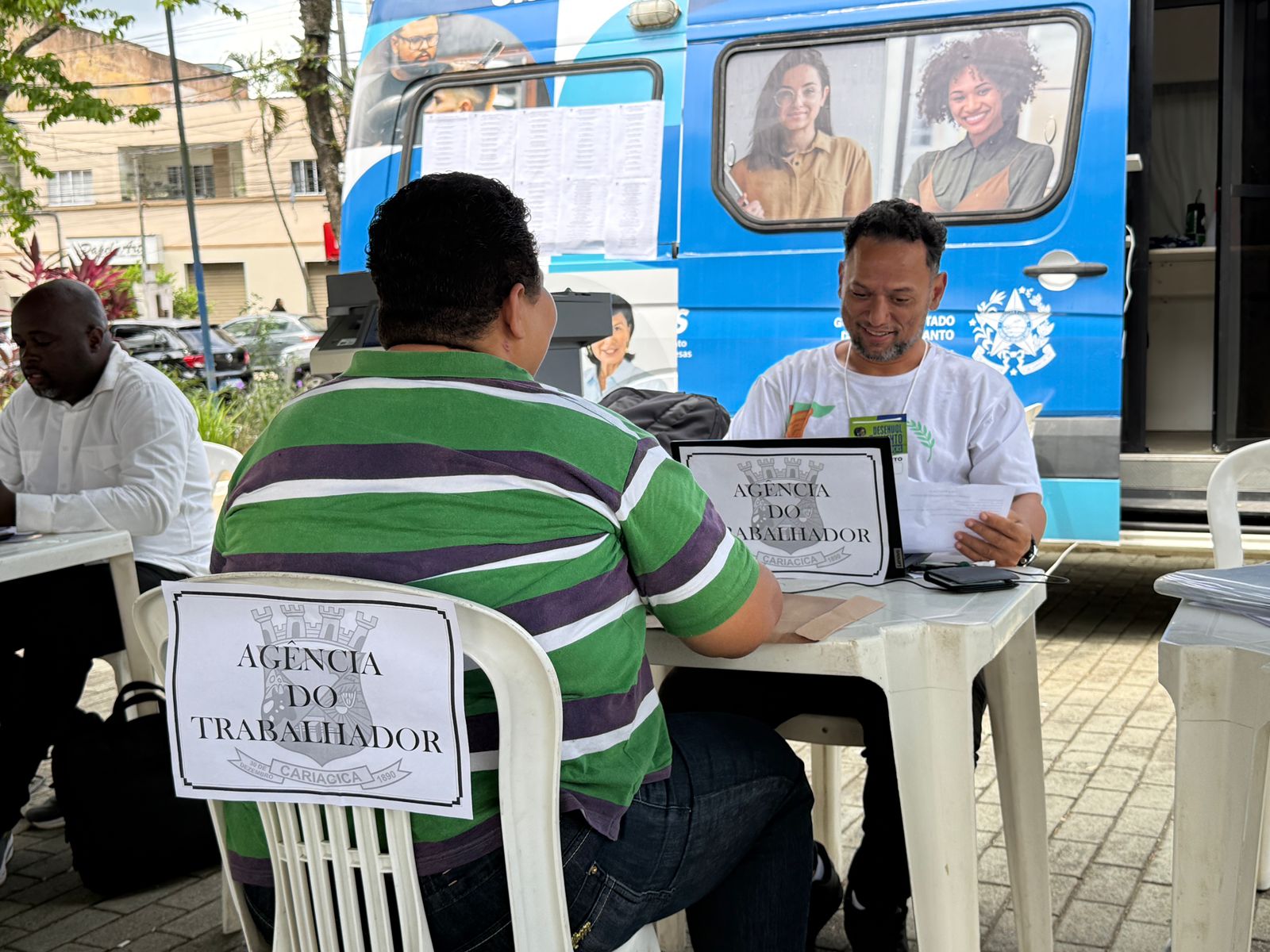 Desenvolvimento na Praça leva emprego e serviços para microempreendedores a Cariacica Sede