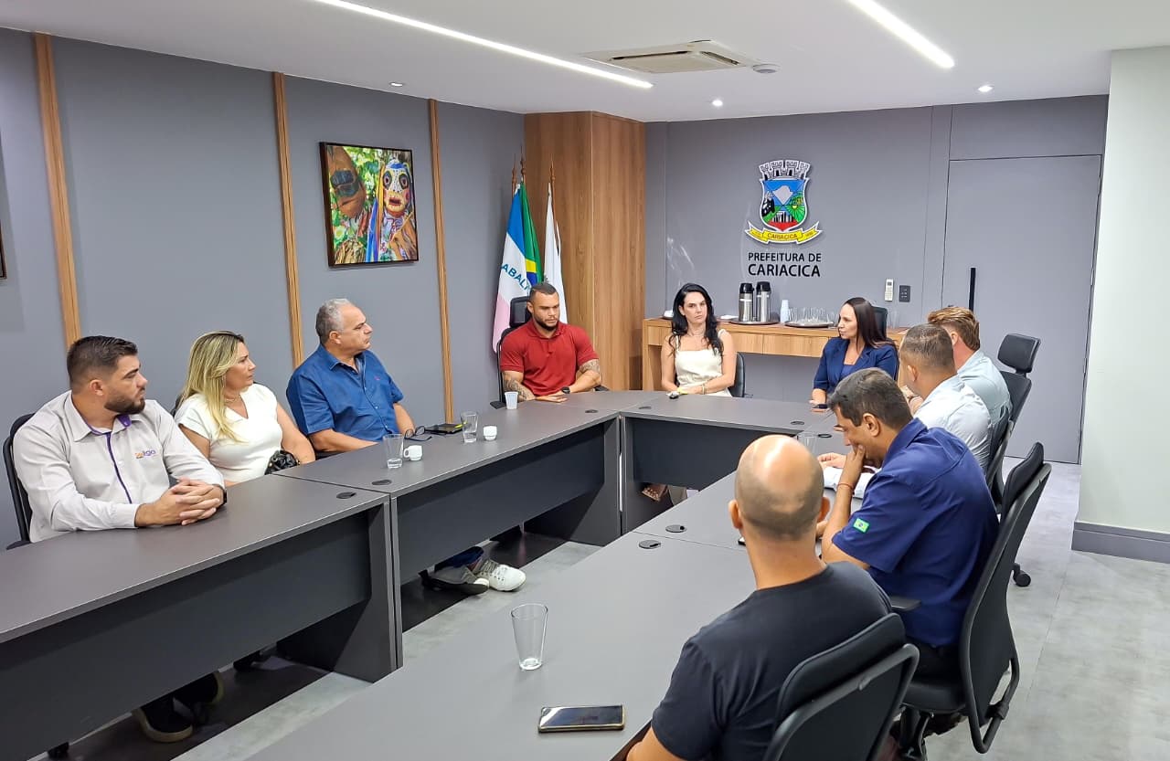 Operação vai remover fios soltos e organizar postes em Cariacica