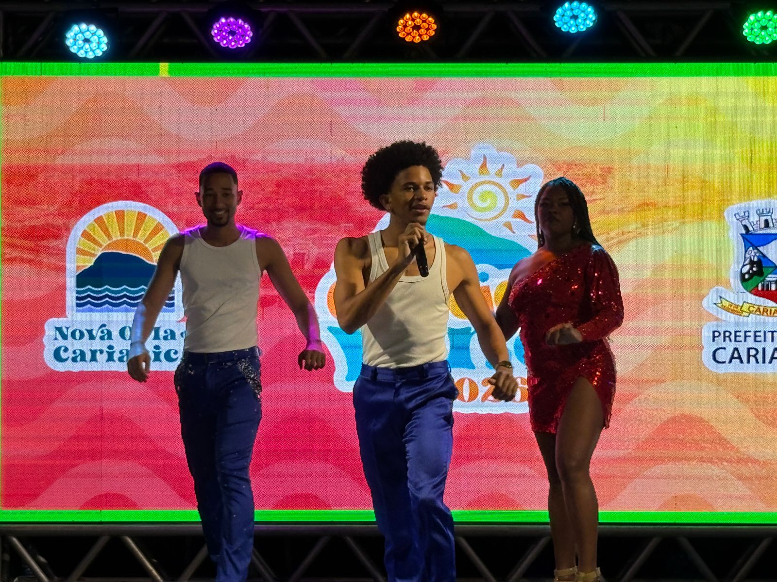 Curta a Quarta no Cariacica Verão: aula de samba reuniu apaixonados pelo ritmo