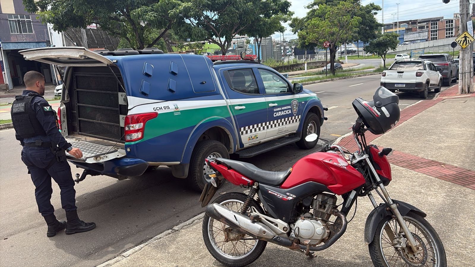 Guarda Municipal recupera motocicleta com restrição por roubo com ajuda do cerco eletrônico