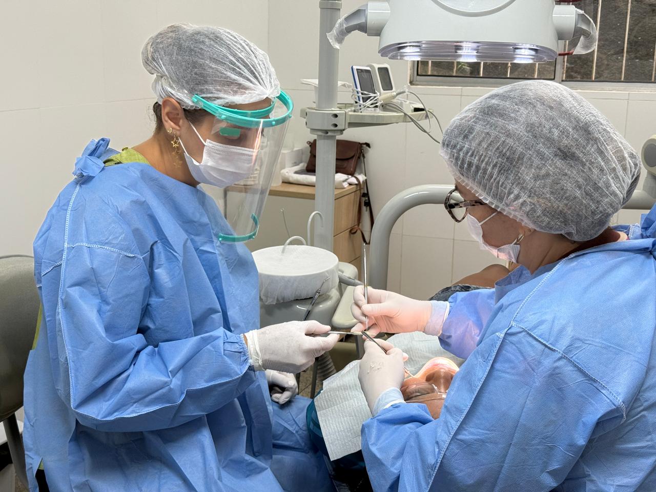 Saúde bucal: mais de 200 moradores são atendidos em mutirão odontológico em Cariacica
