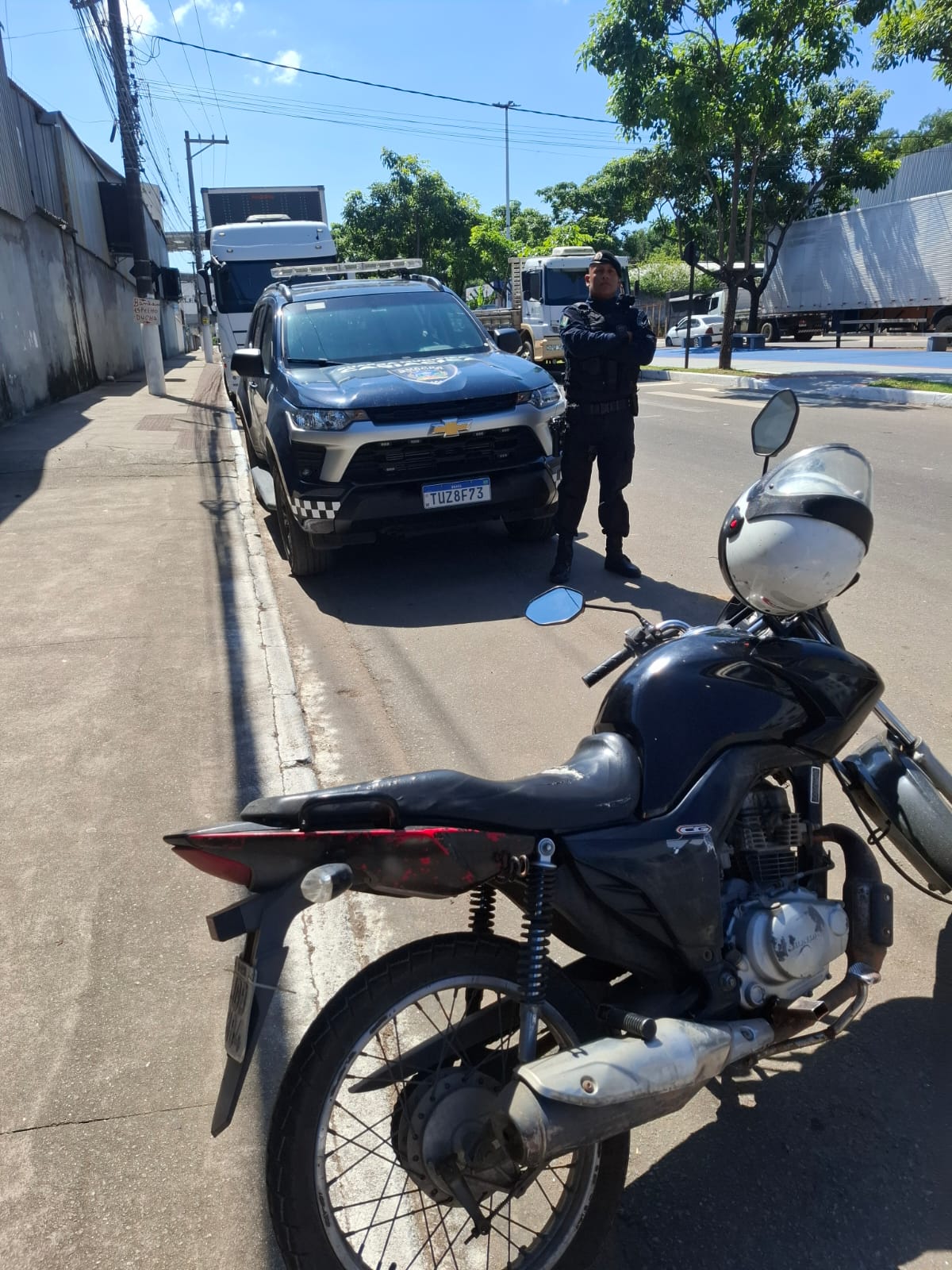 Guarda Municipal de Cariacica recupera moto adulterada em Campo Grande