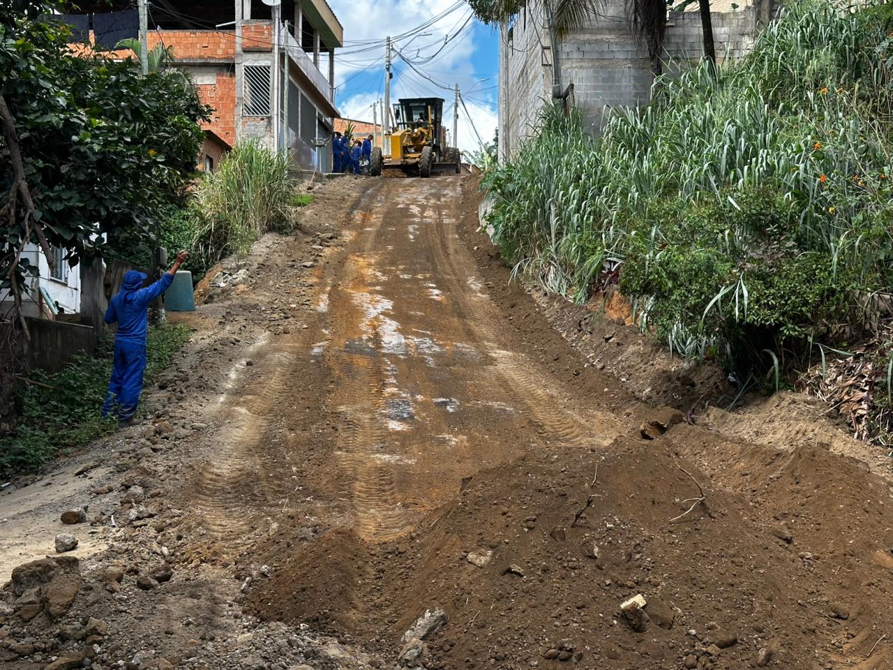 Prefeitura de Cariacica inicia obras de pavimentação asfáltica em Novo Horizonte