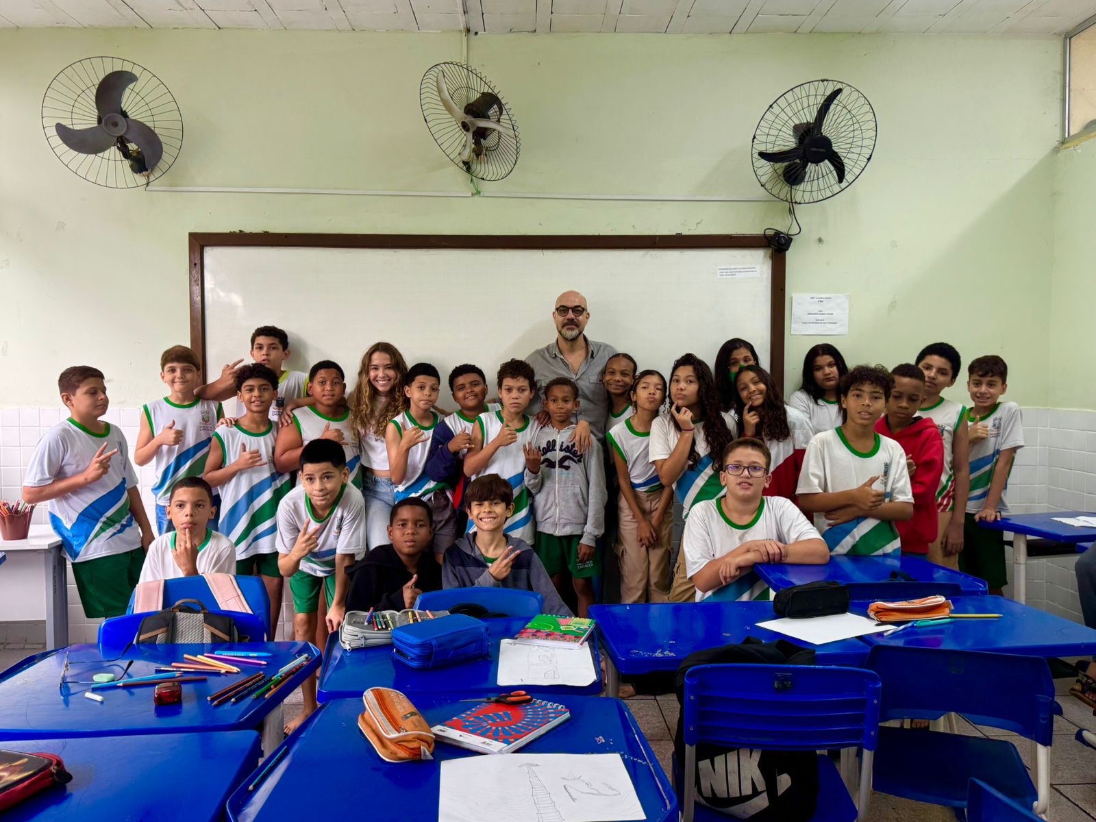 Alunos de Cariacica soltam a imaginação em oficinas culturais do Projeto Viagem Capixaba