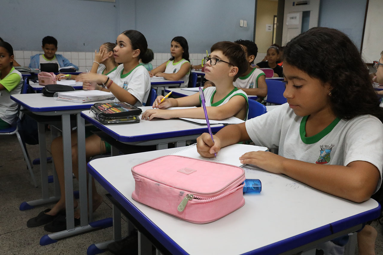 Cariacica abre Processo Seletivo para função de diretor e vice-diretor escolar da rede municipal 