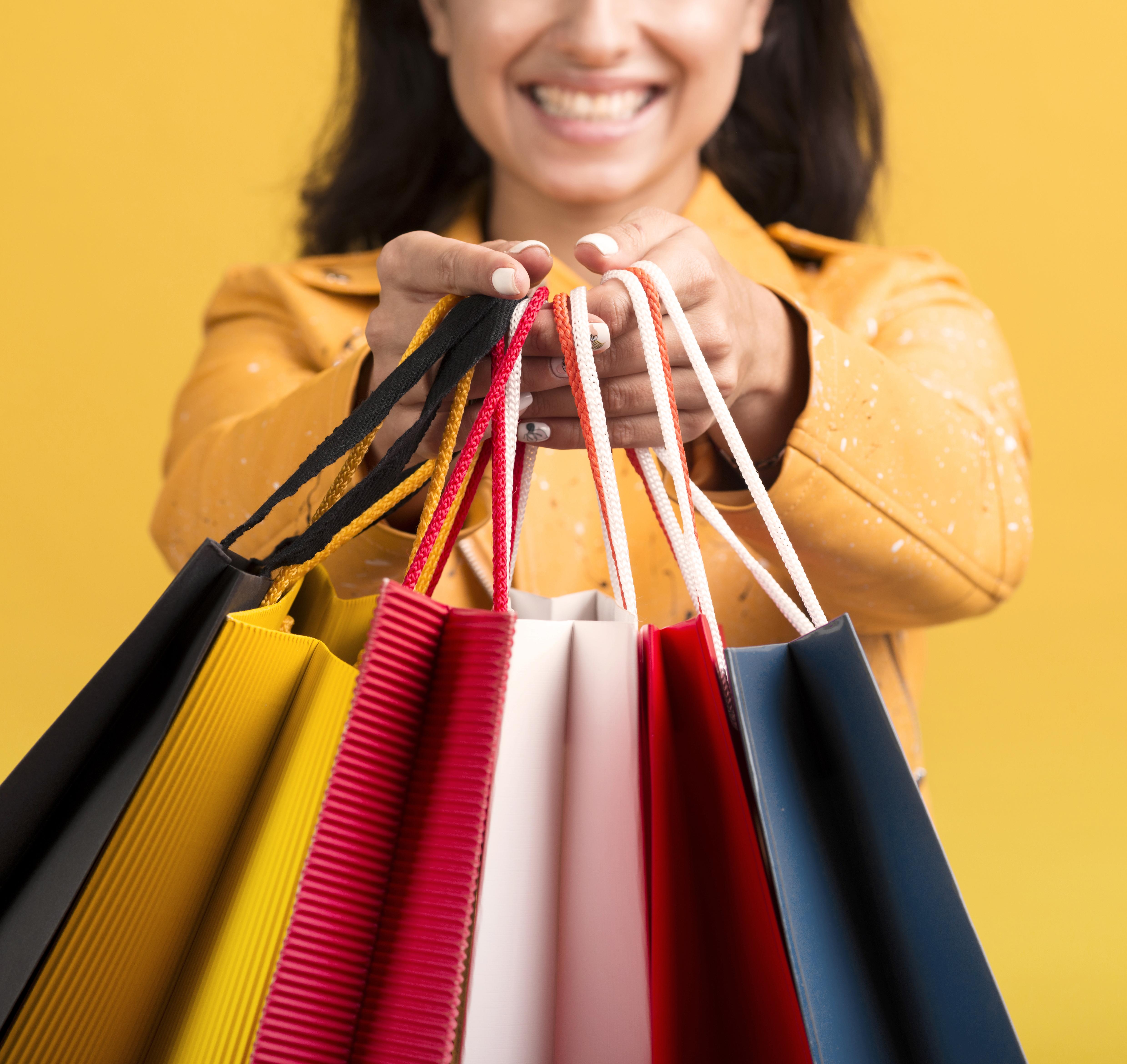 Black Friday: Procon de Cariacica orienta consumidores para evitar golpes e falsas promoções