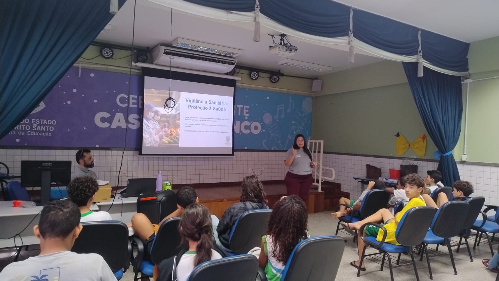 Vigilância Sanitária de Cariacica promove ações educativas em escolas municipais