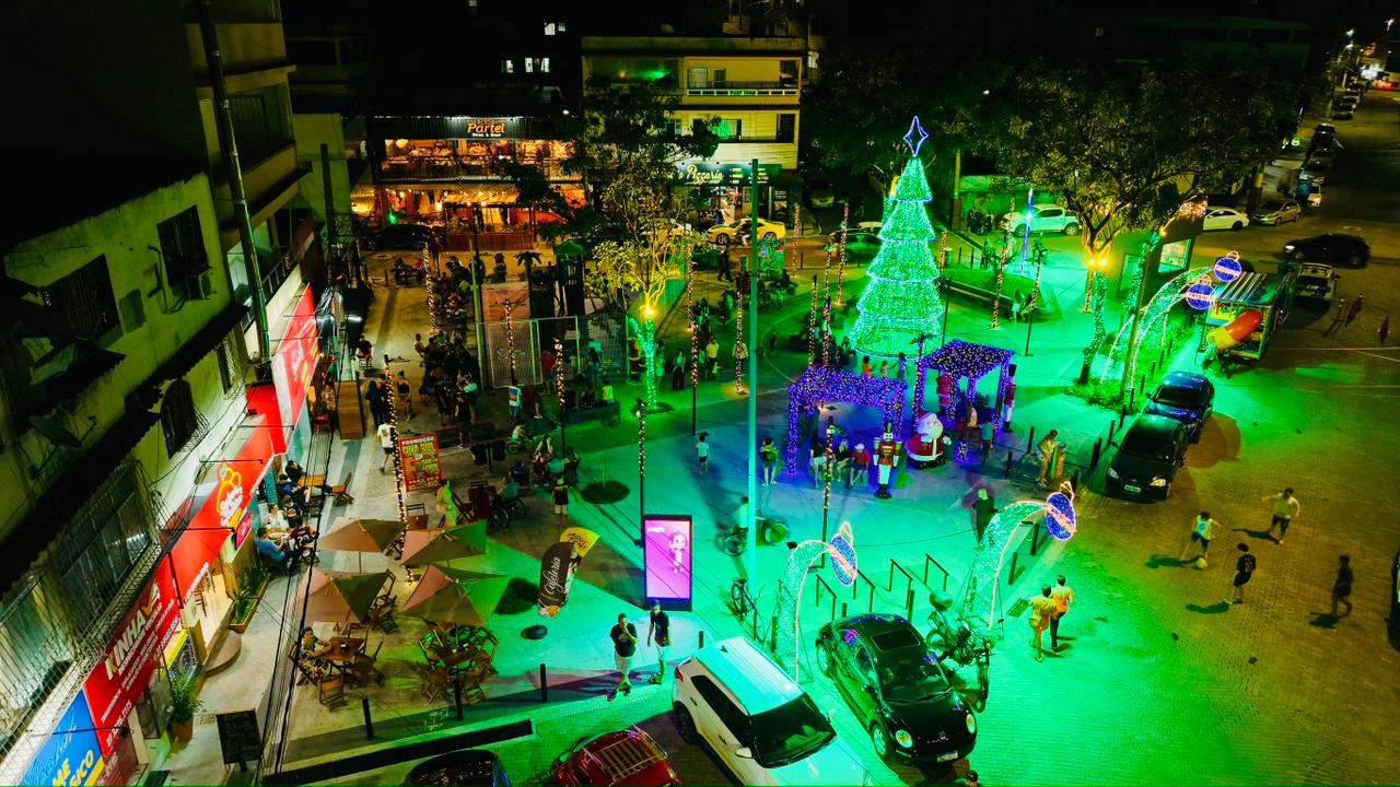 Diversos pontos de Cariacica já estão iluminados para o Natal; confira onde visitar