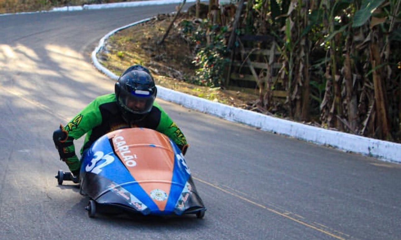  Atletas de Cariacica conquistam pódio em competição nacional de carrinho de rolimã 