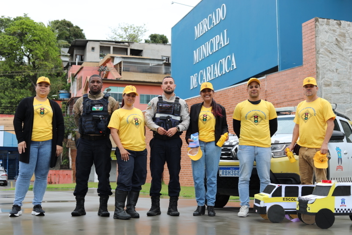 Ação educativa no Mercado Municipal marca encerramento da Semana Nacional do Trânsito