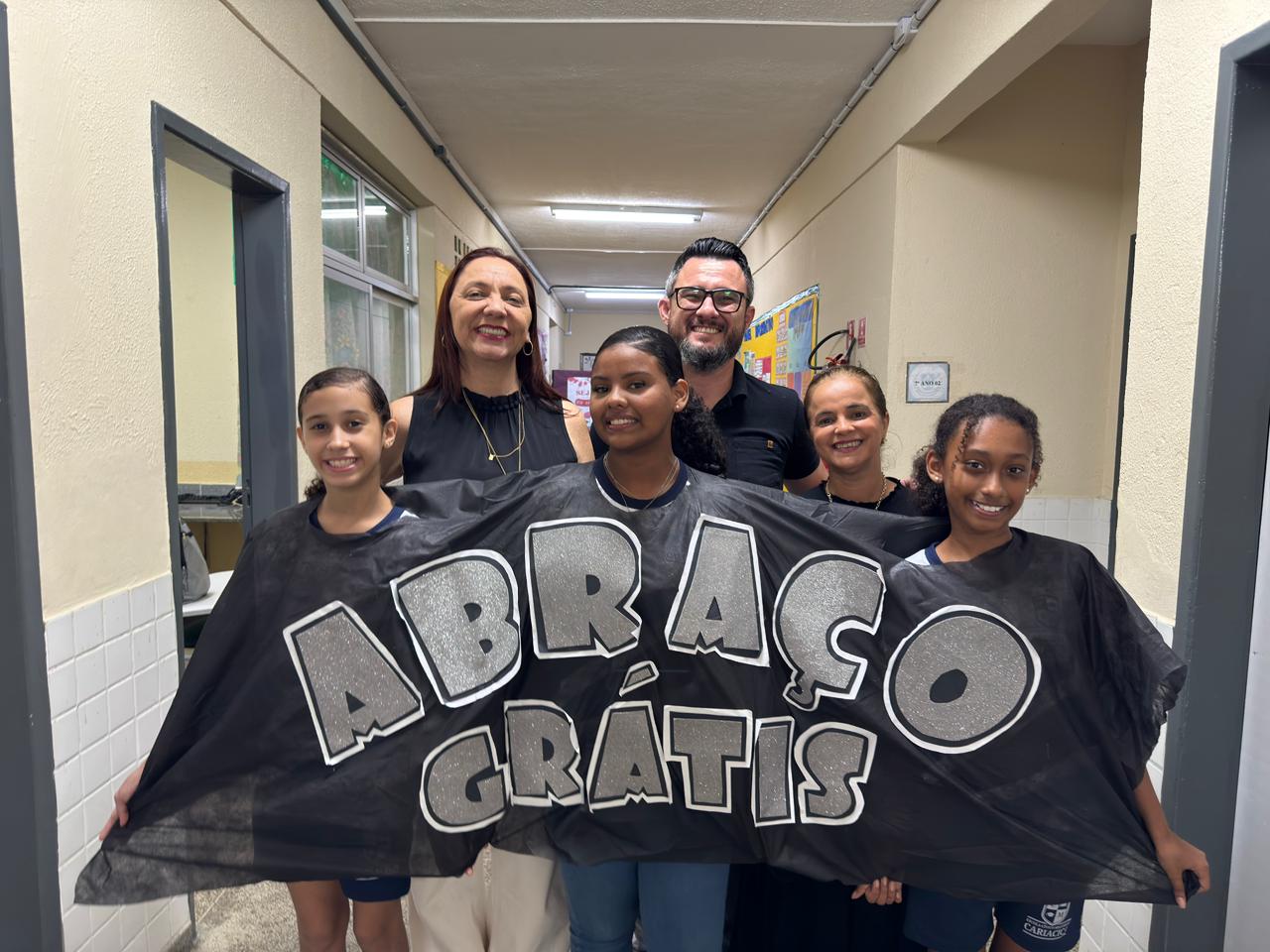 Abraços que transformam: projeto contra o bullying conecta escolas de Cariacica