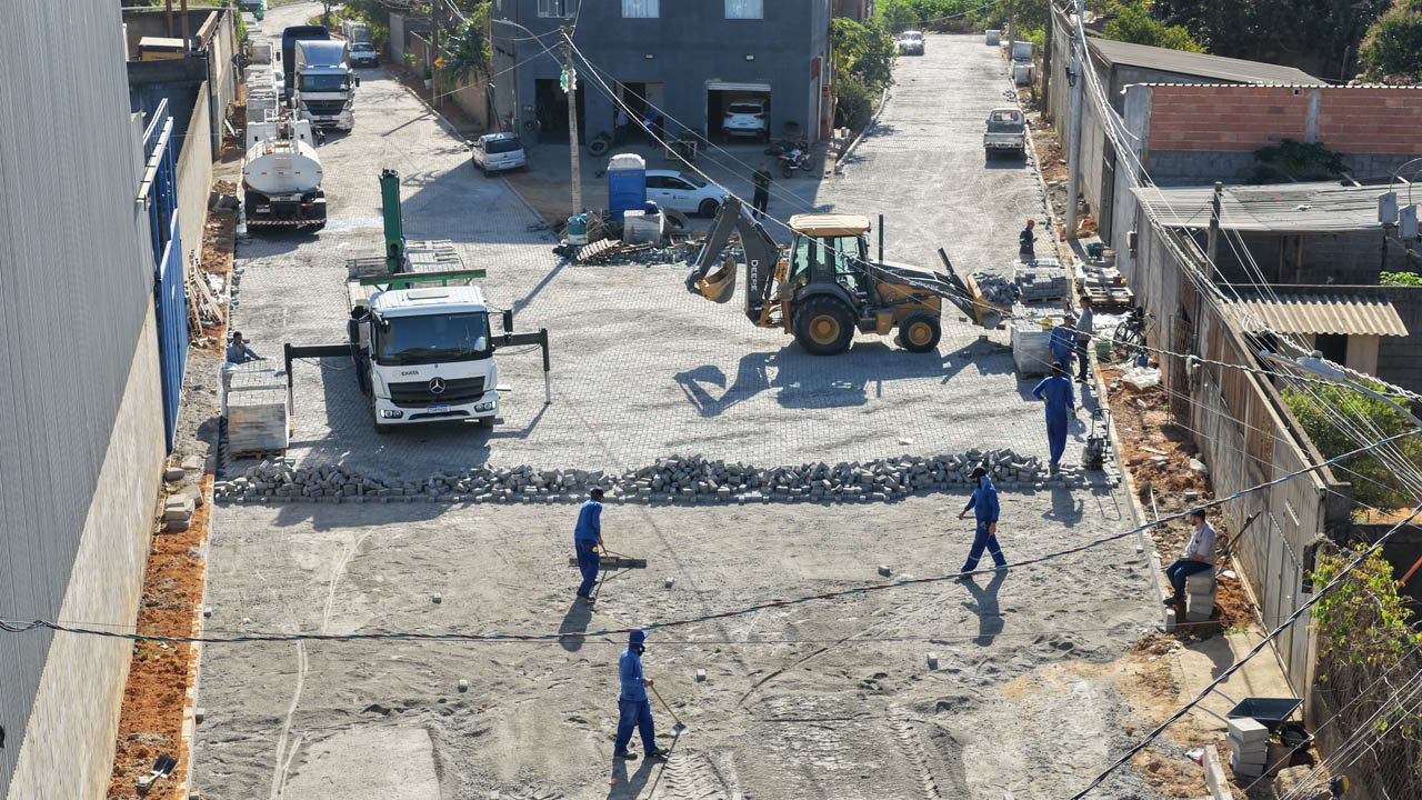 Pavimentação leva mais infraestrutura para Santa Bárbara, Vista Dourada, Nova Esperança e Novo Horizonte