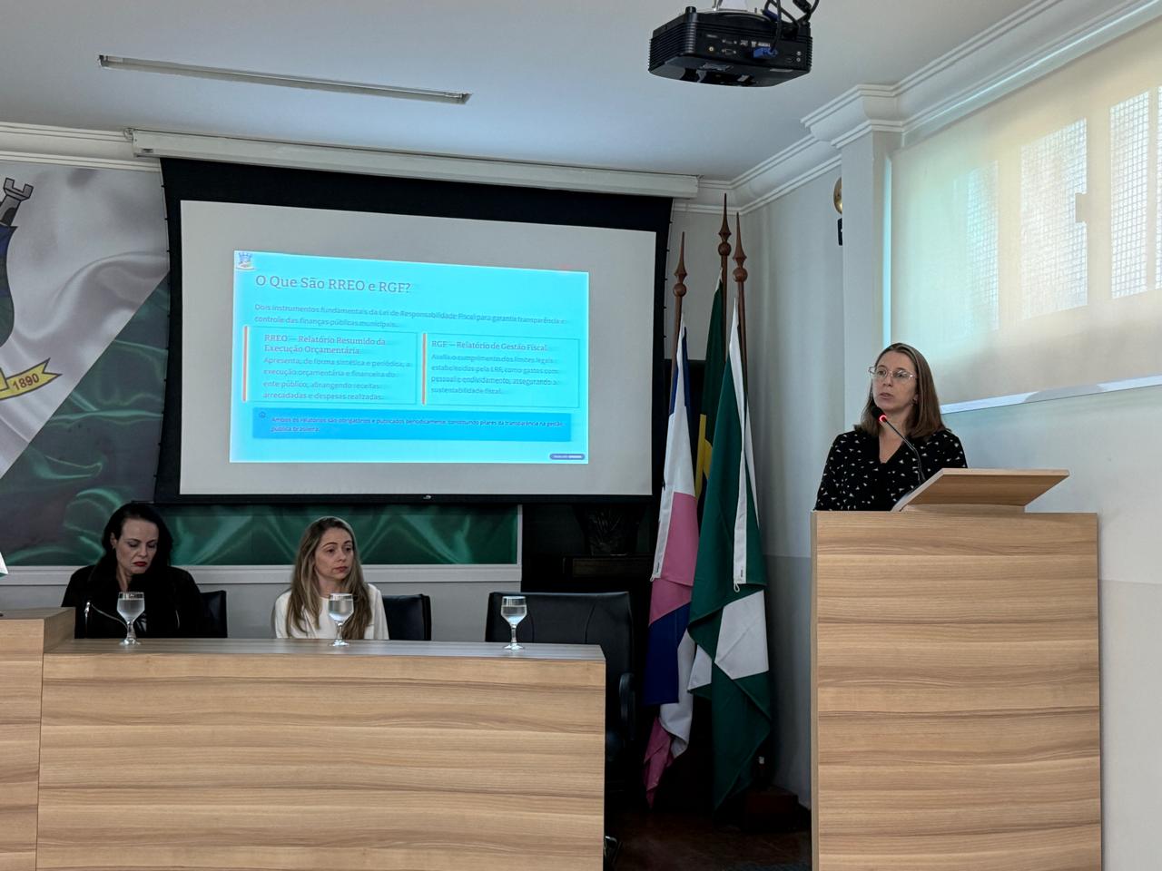 Cariacica apresenta prestação de contas do 1º quadrimestre de 2026 em audiência pública 