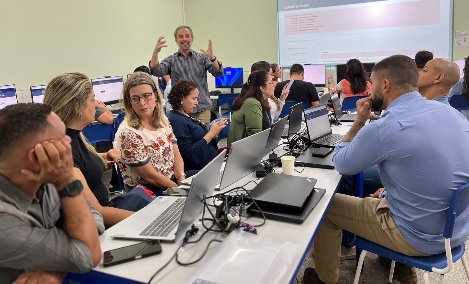 Servidores de Cariacica participam de mais uma etapa do Planejamento Estratégico