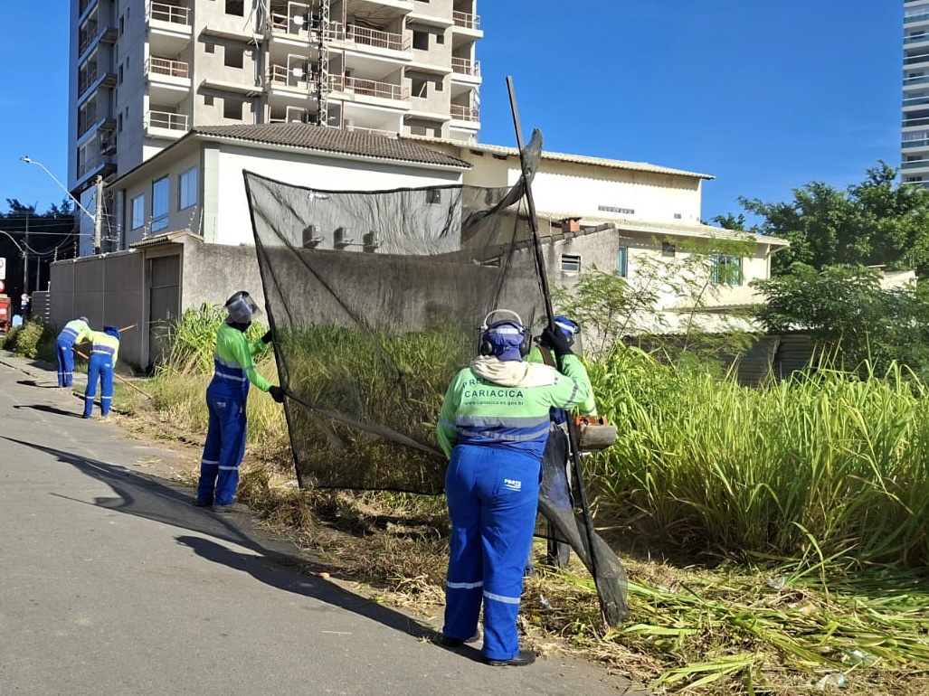 Serviços de limpeza e manutenção contemplam bairros de Cariacica neste sábado (2)