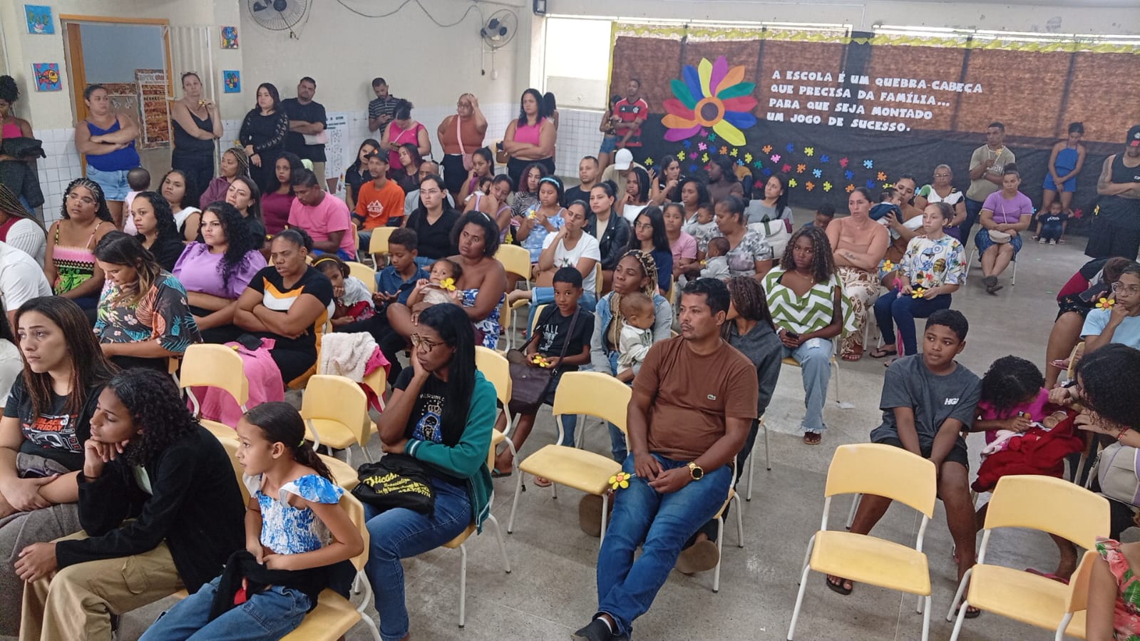 Dia da Família em escola de Santa Rosa reforça combate ao abuso infantil durante o Maio Laranja