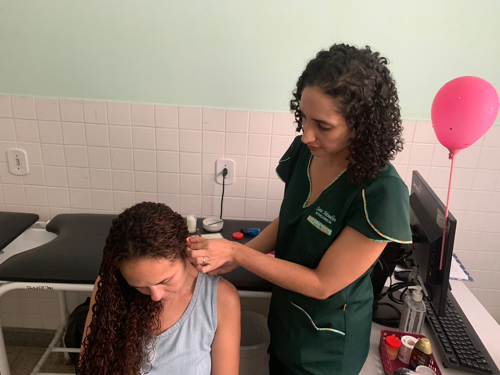 2ª Feira Integrativa oferece auriculoterapia e outros serviços em Novo Brasil na sexta-feira (26)