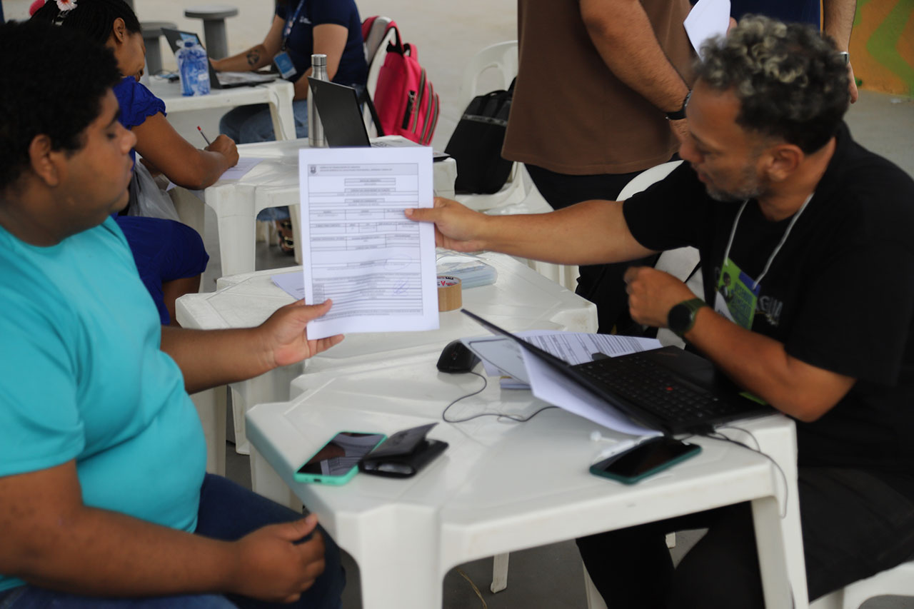 Cerca de 940 oportunidades de emprego estão disponíveis na  Agência do Trabalhador de Cariacica a partir de segunda (10)