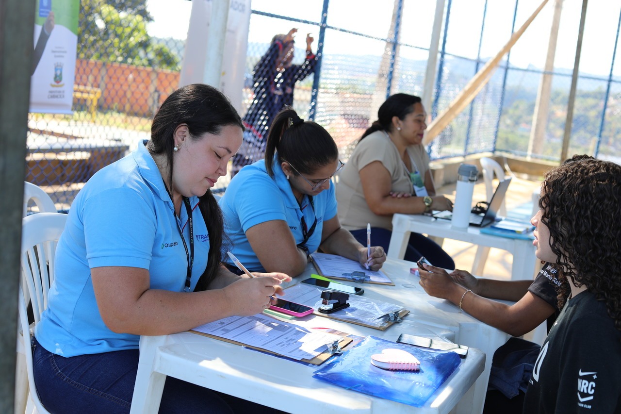 Mais de 1.100 vagas estão disponíveis na  Agência do Trabalhador 