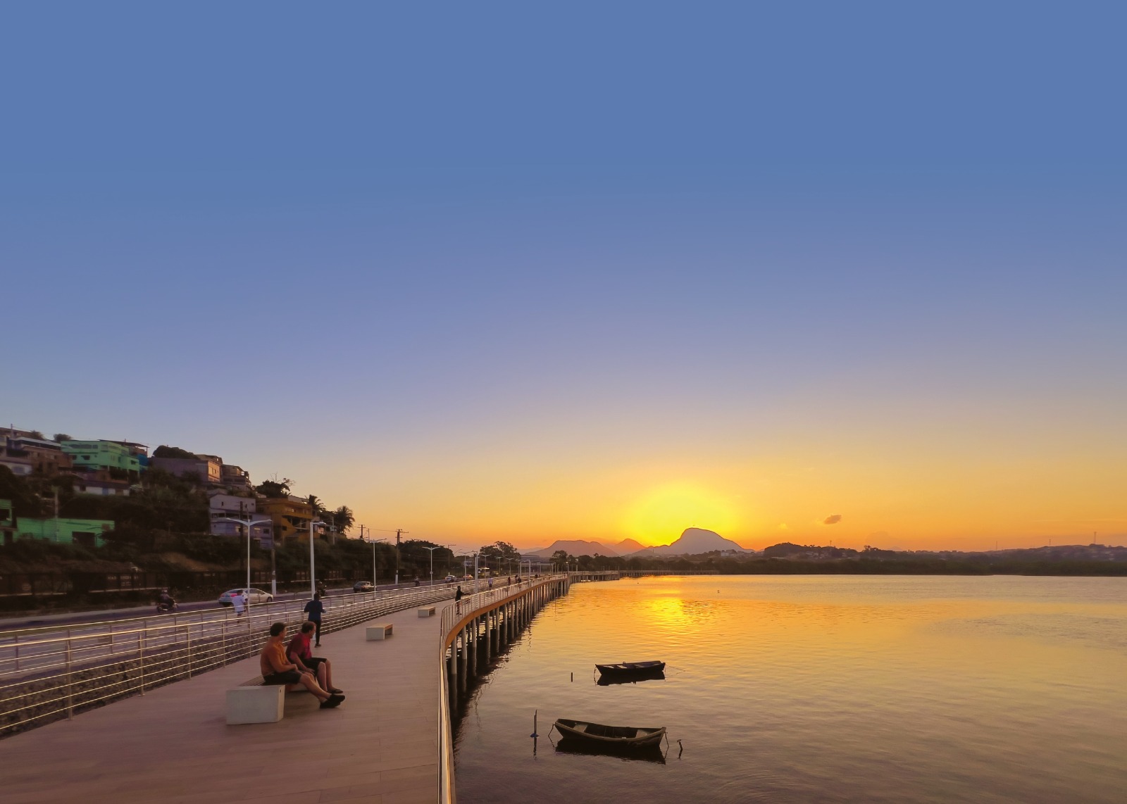 Nova Orla de Cariacica recebe aulão de atividade física para celebrar Outubro Rosa