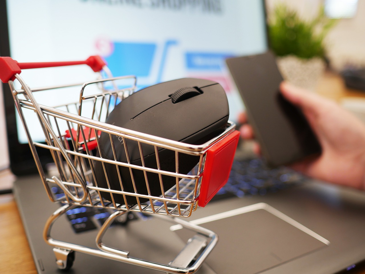 Comprou um produto pela internet e recebeu outra coisa? Veja orientações do Procon