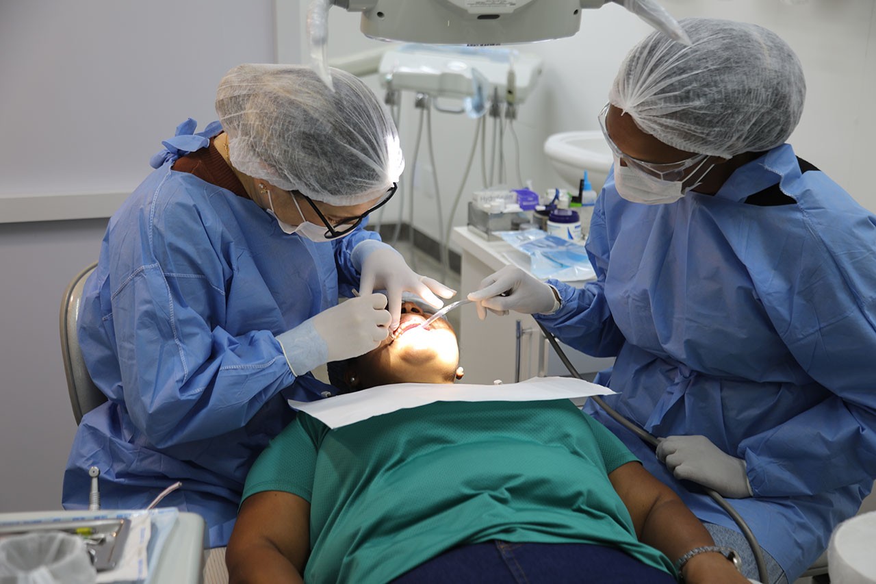 Dia Nacional da Saúde Bucal: mais de 31 mil atendimentos já foram realizados em 2025