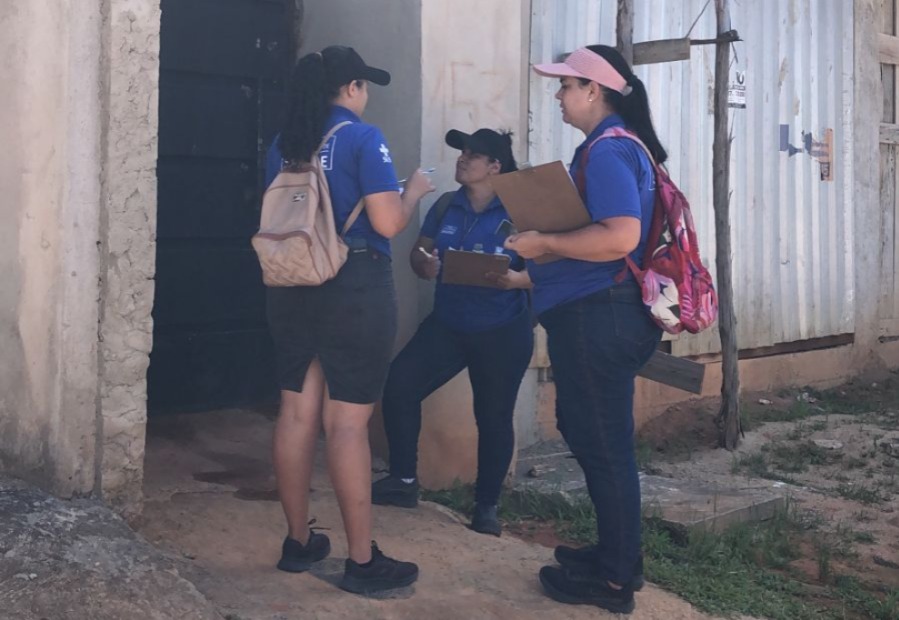 Secretaria da Saúde faz mutirão de atualização do SUS em condomínio de Tucum