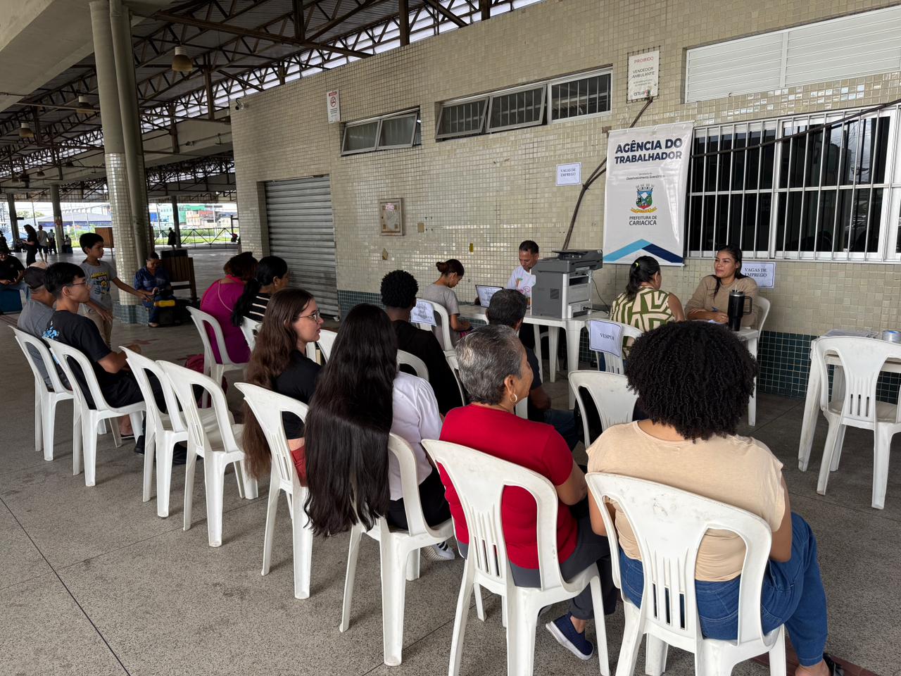 Mutirão de empregos atende 114 pessoas no Terminal de Jardim América