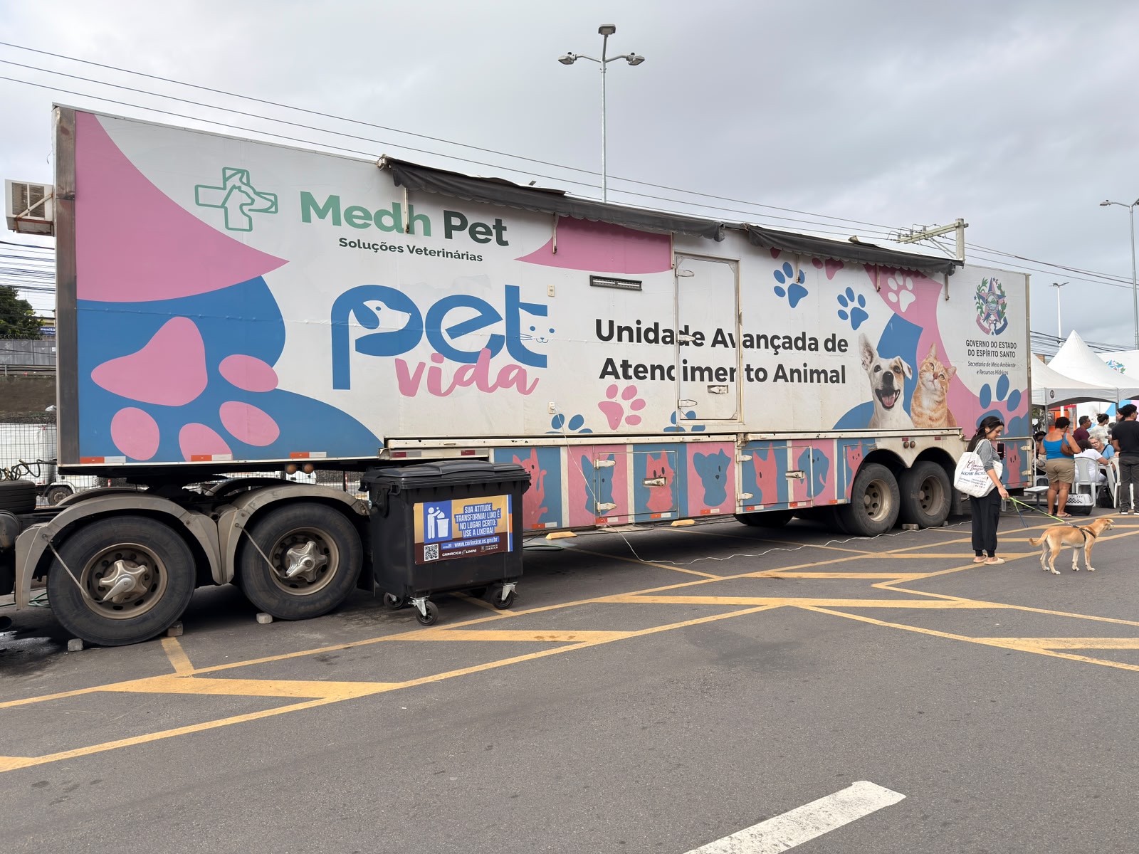 Começa a ação da Carreta Pet Vida com castração e vacinação de cães e gatos gratuitas em Cariacica